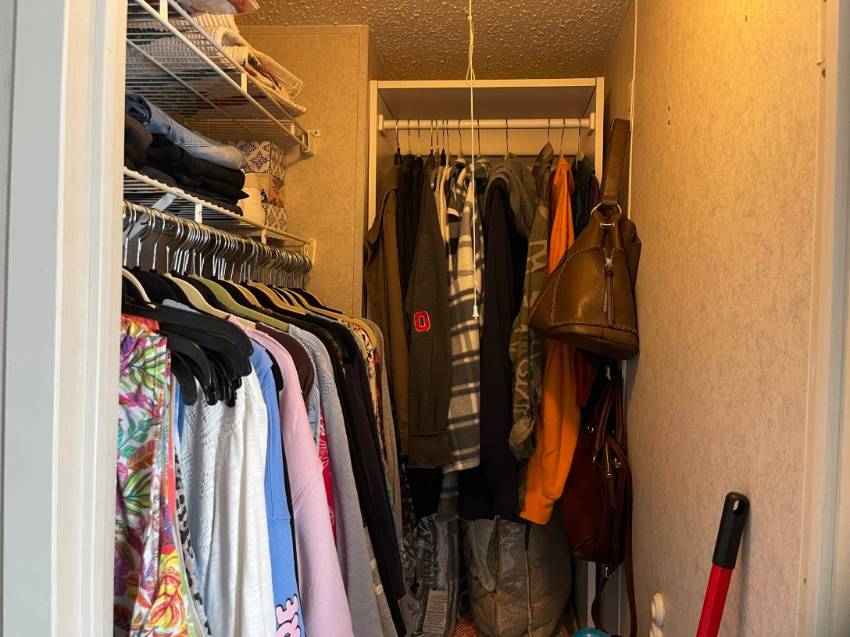 1014 Lacosta Lane a Winter Haven, FL Mobile or Manufactured Home for Sale